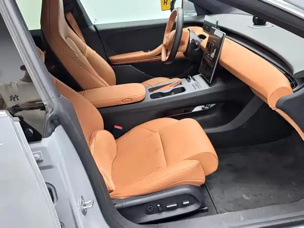 NIO ET5 2025