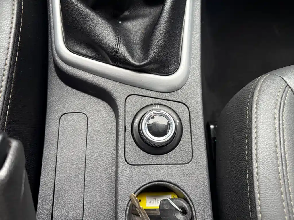 Isuzu RE-MAX 2023 — фото 9