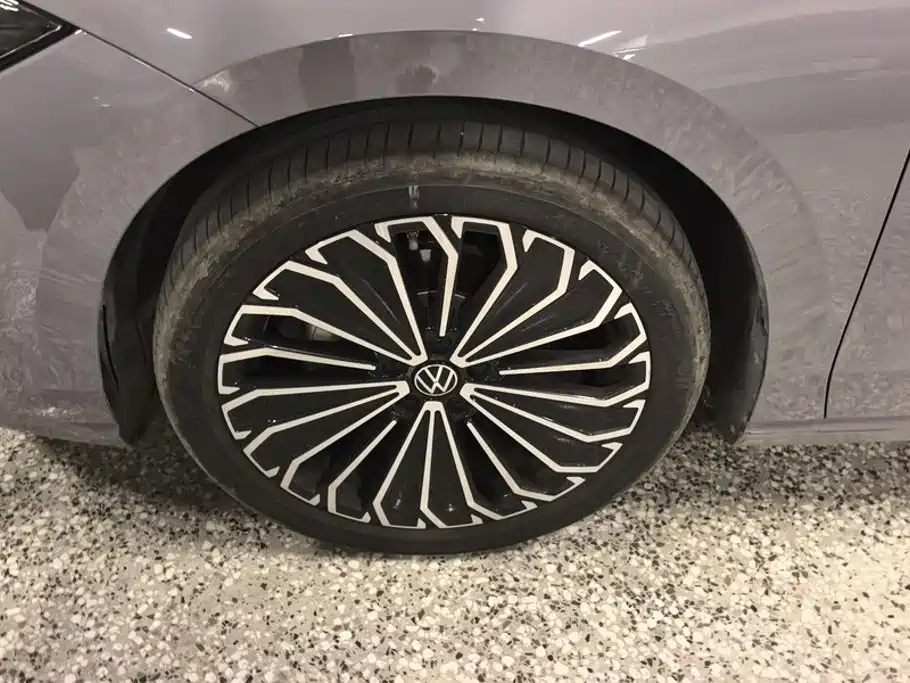 Volkswagen Passat 2024