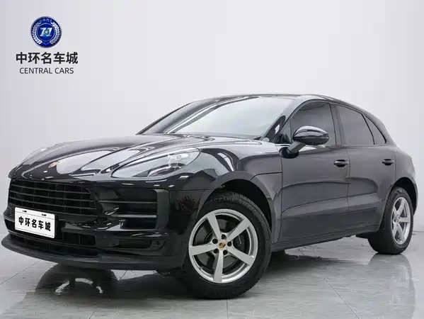 Porsche Macan 2021