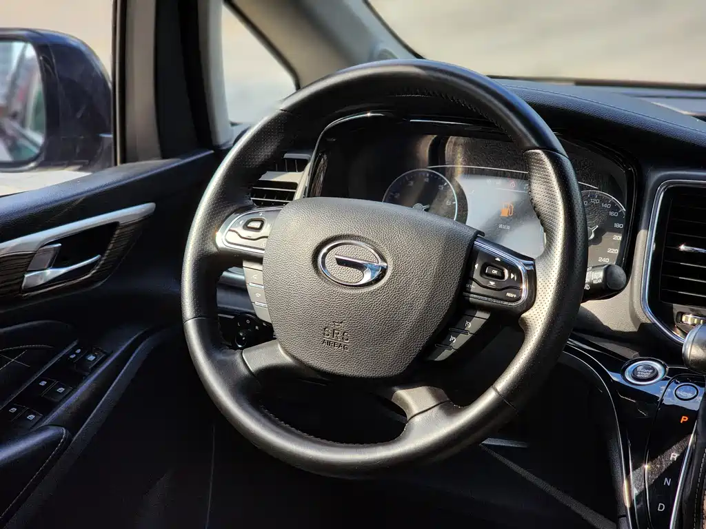 GAC Motor Trumpchi M8 2019 — фото 17