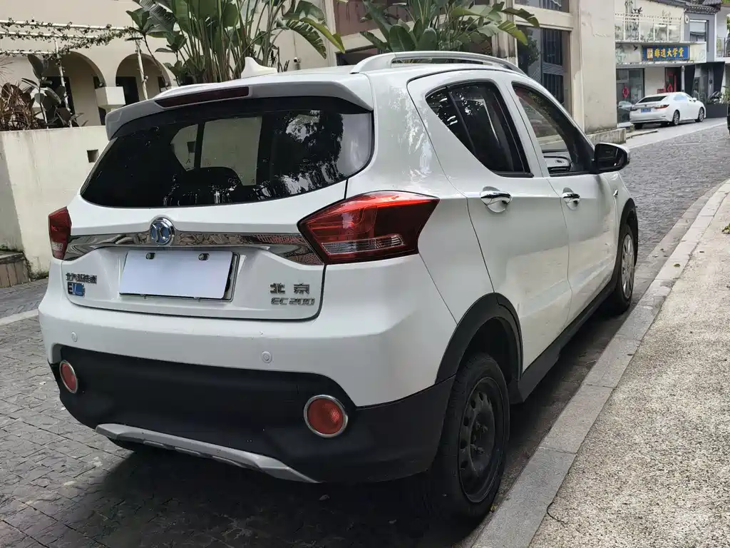 BAIC New Energy EC 2018