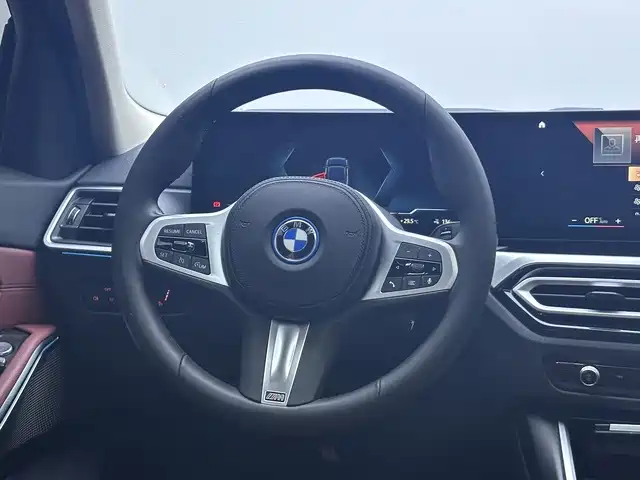 BMW i3 2023 — фото 11