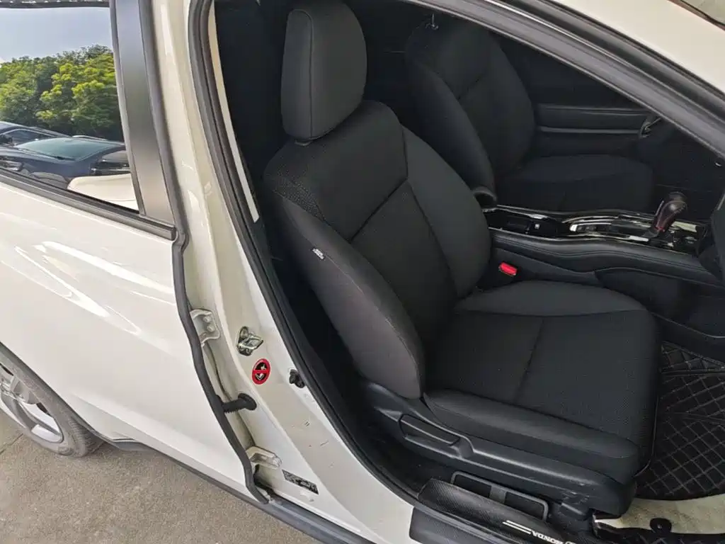 Honda Vezel 2022 — фото 25