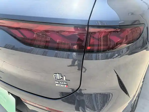 BYD Tang L 2025