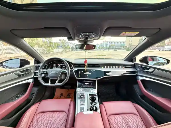 Audi A7L 2023