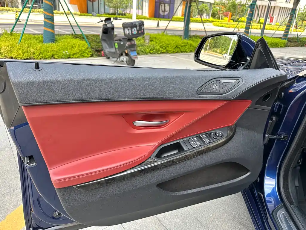 BMW 6 Series 2016 — фото 14