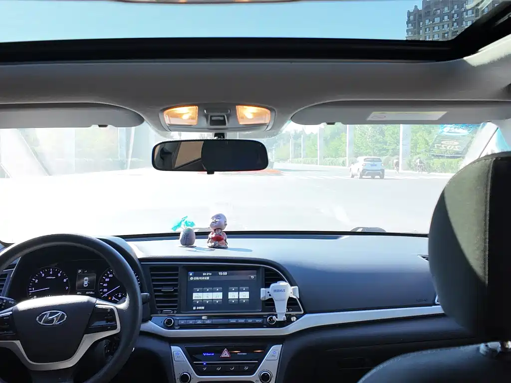 Hyundai Elantra 2019