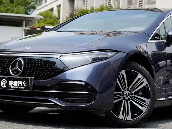 Mercedes-Benz EQS 2024