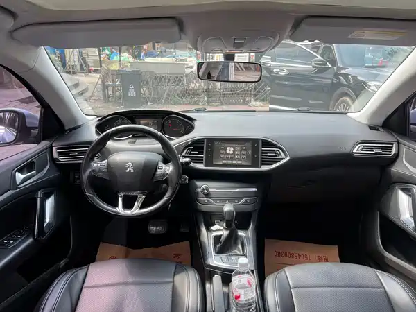 Peugeot 308S 2016