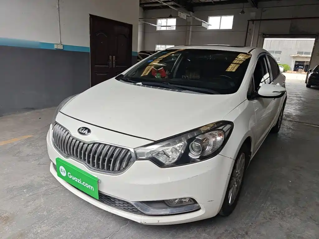 Kia K3 2015