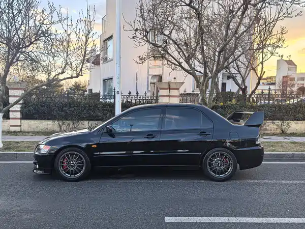 Mitsubishi LANCER 2006