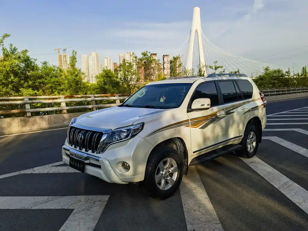 Toyota Prado 2018