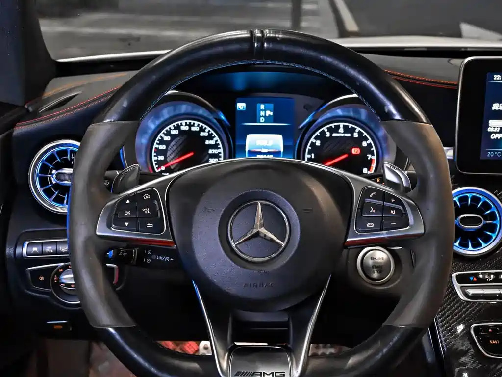 Mercedes-Benz C-Class AMG 2018 — фото 9