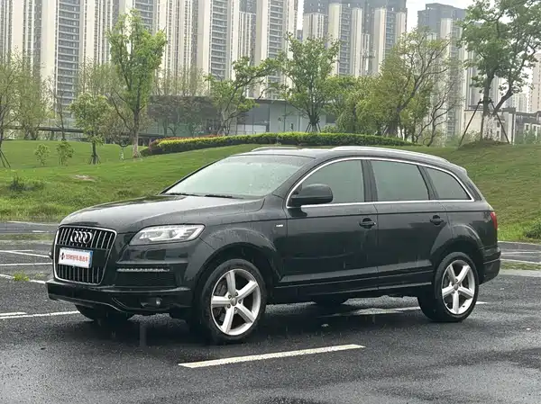 Audi Q7 2015