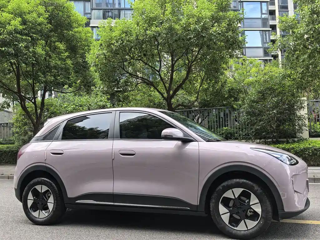 Geely Galaxy Starwish 2025