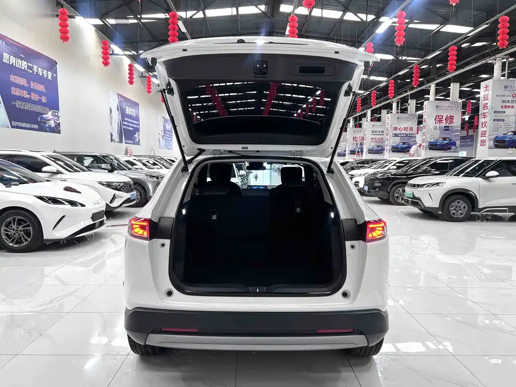 Honda Vezel 2023 — фото 17