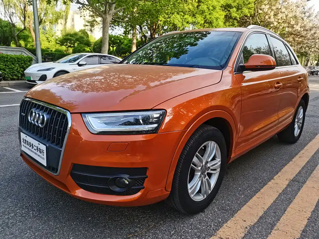 Audi Q3 2015 — фото 1