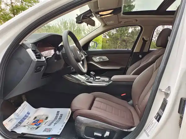 BMW 3 Series 2021