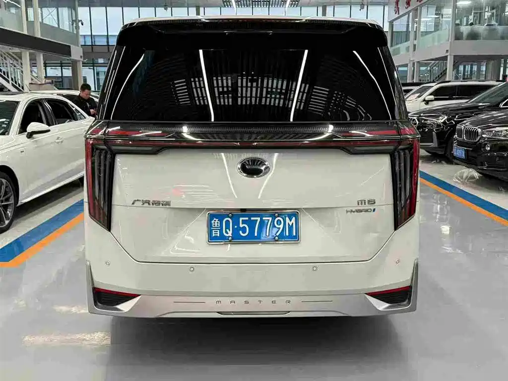 GAC Motor Trumpchi M8 2023 — фото 2
