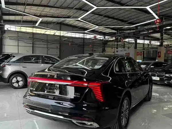Hongqi H5 2026