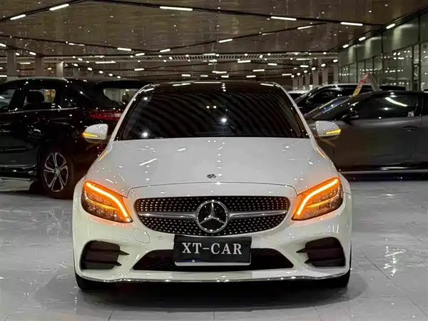 Mercedes-Benz C-Class 2018