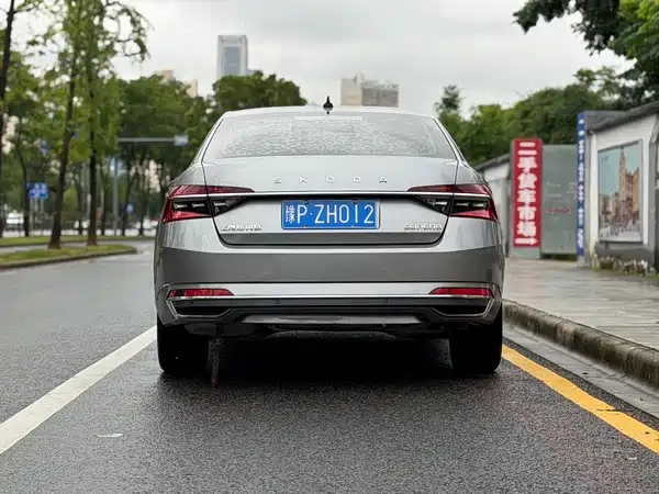 Skoda Superb 2022
