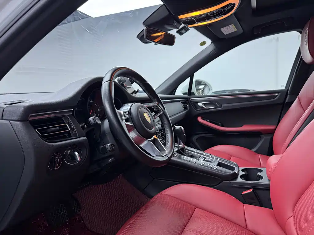 Porsche Macan 2019 — фото 6