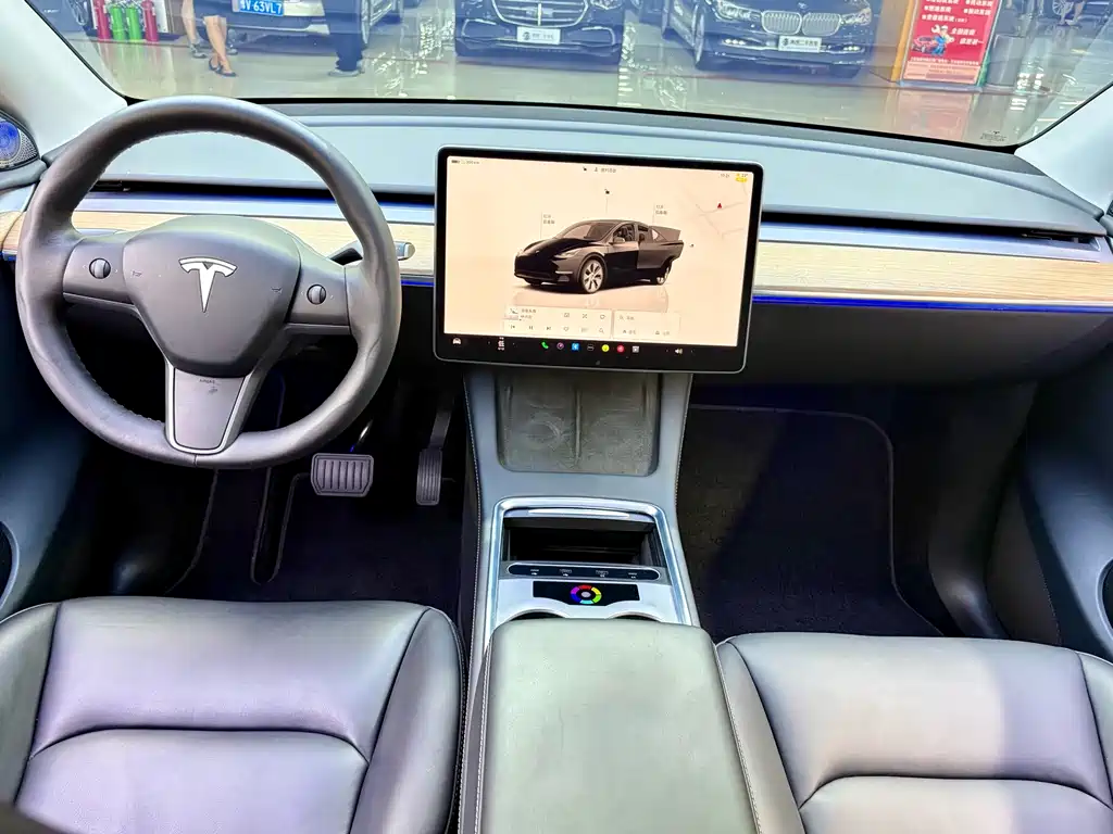 Tesla Model Y 2022 — фото 5