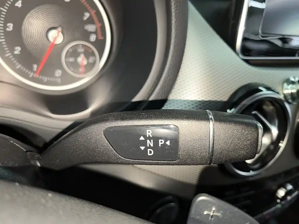 Mercedes-Benz B-Class 2016 — фото 14