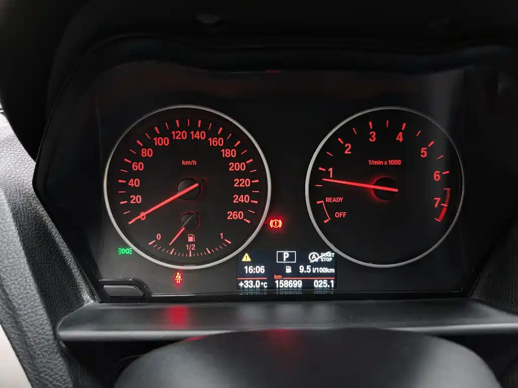 BMW 1 Series 2014 — фото 9