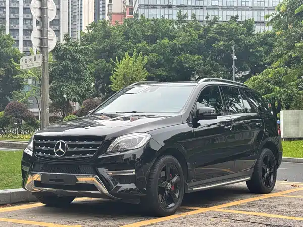 Mercedes-Benz M-Class 2014