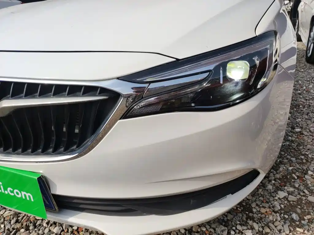 Buick Excelle GT 2018 — фото 18