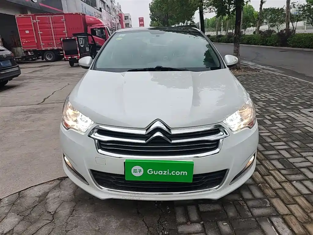 Citroen C4L 2015 — фото 3