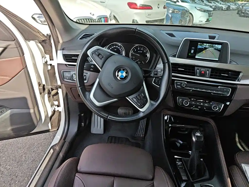 BMW X1 2019 — фото 17