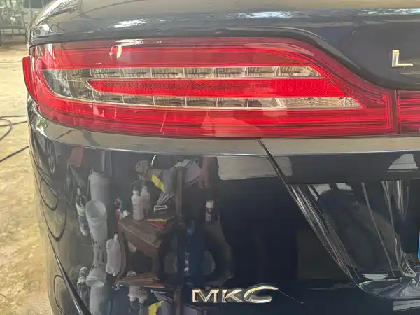Lincoln MKC 2016
