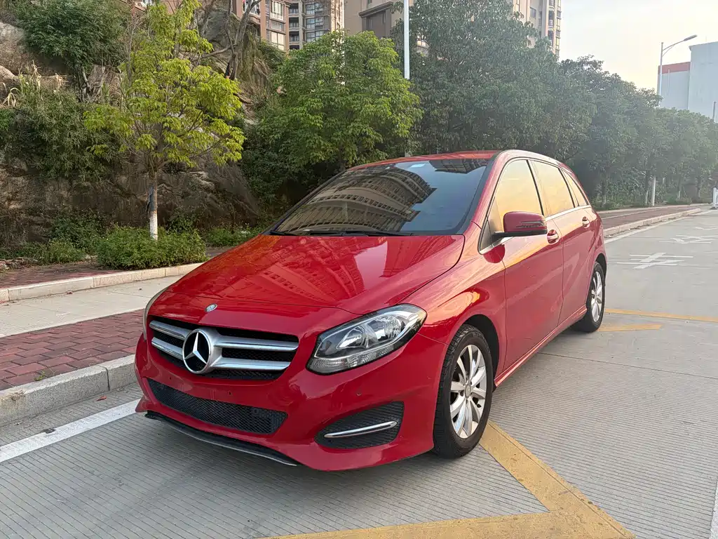 Mercedes-Benz B-Class 2016