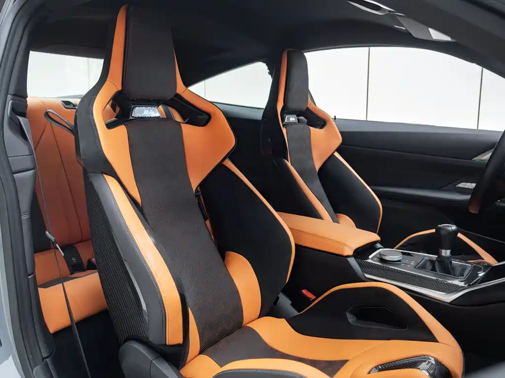 BMW M4 2023 — фото 12