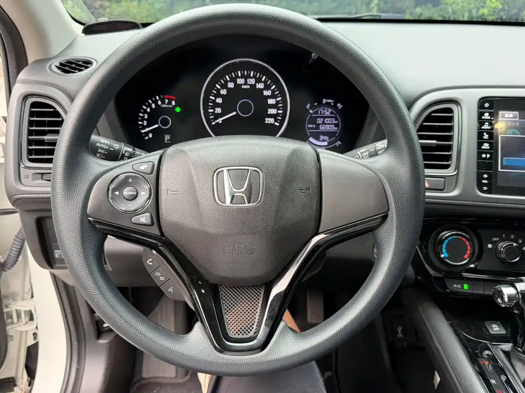 Honda Vezel 2022 — фото 11