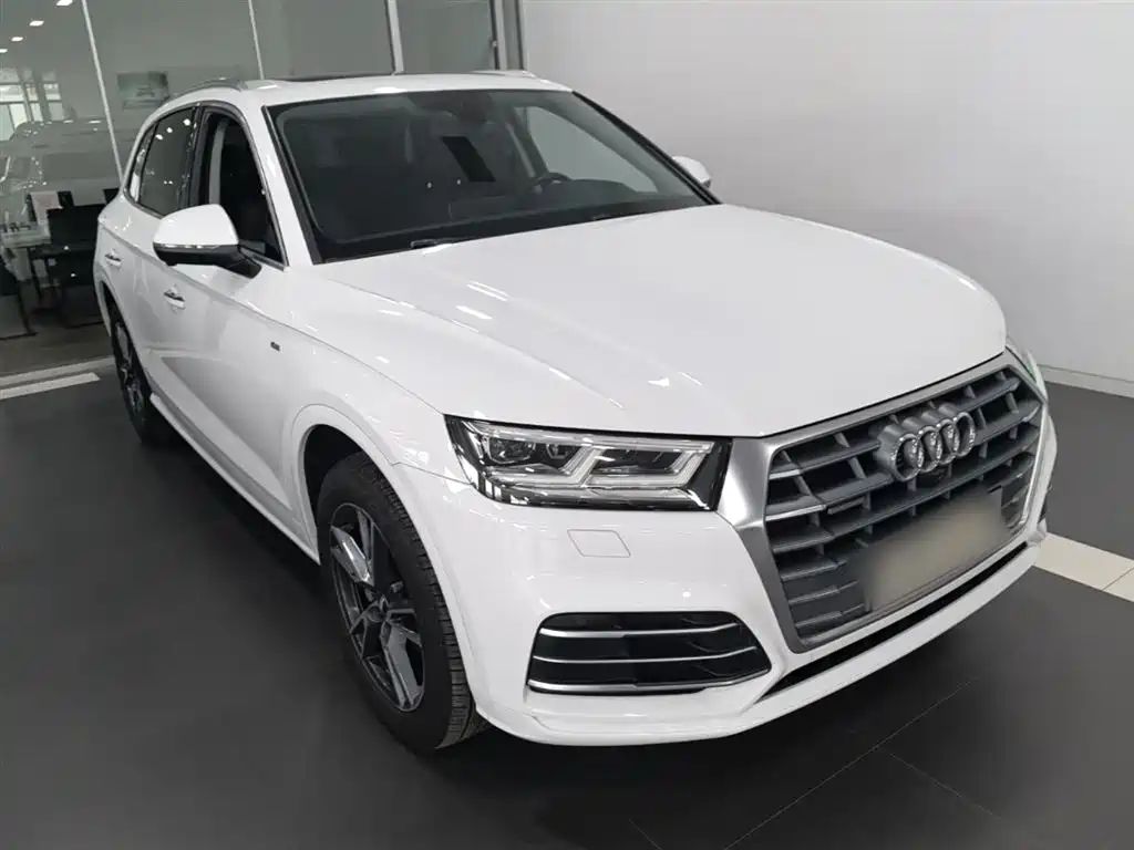 Audi Q5L 2019 — фото 4