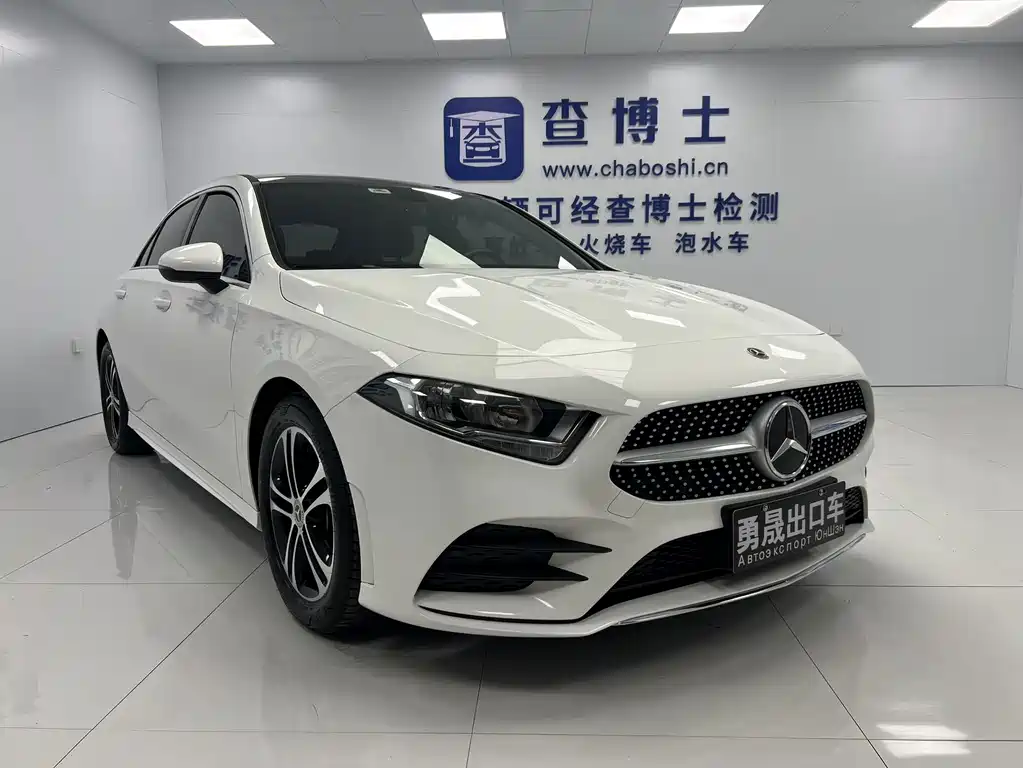 Mercedes-Benz A-Class 2022 — фото 3