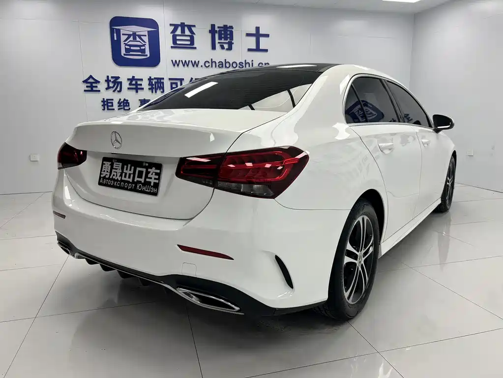 Mercedes-Benz A-Class 2022 — фото 4