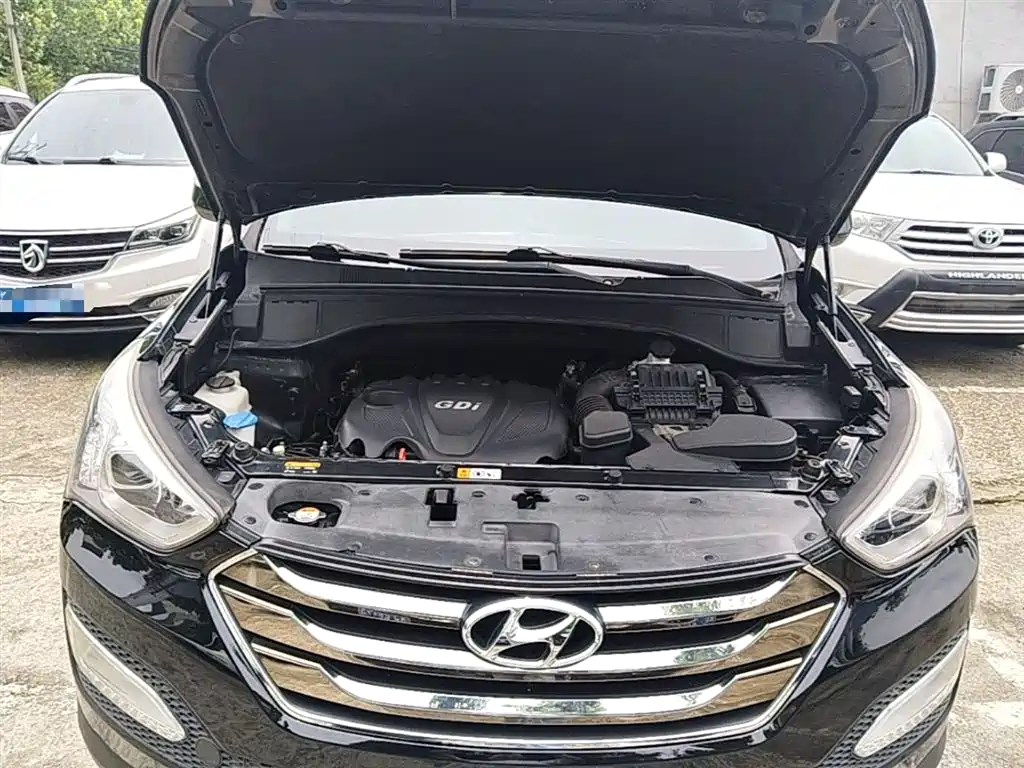 Hyundai Santa Fe 2014 — фото 20