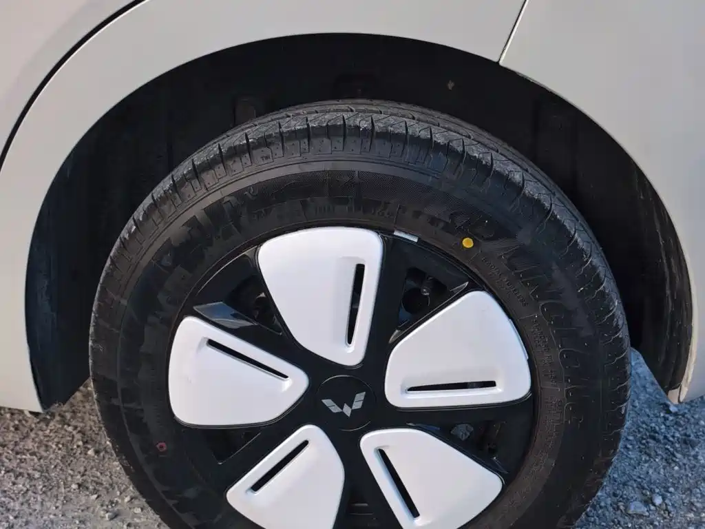 Wuling MINIEV 2025
