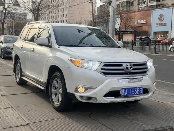 Toyota Highlander 2014