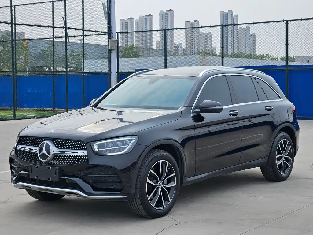 Mercedes-Benz GLC 2022 — фото 1