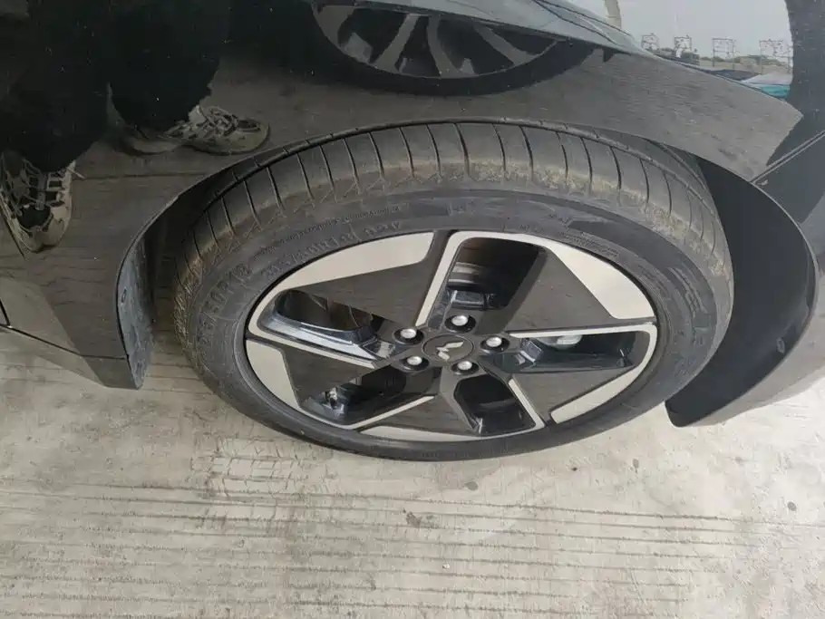 Wuling Starlight 2025