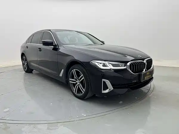 BMW 5 Series 2021