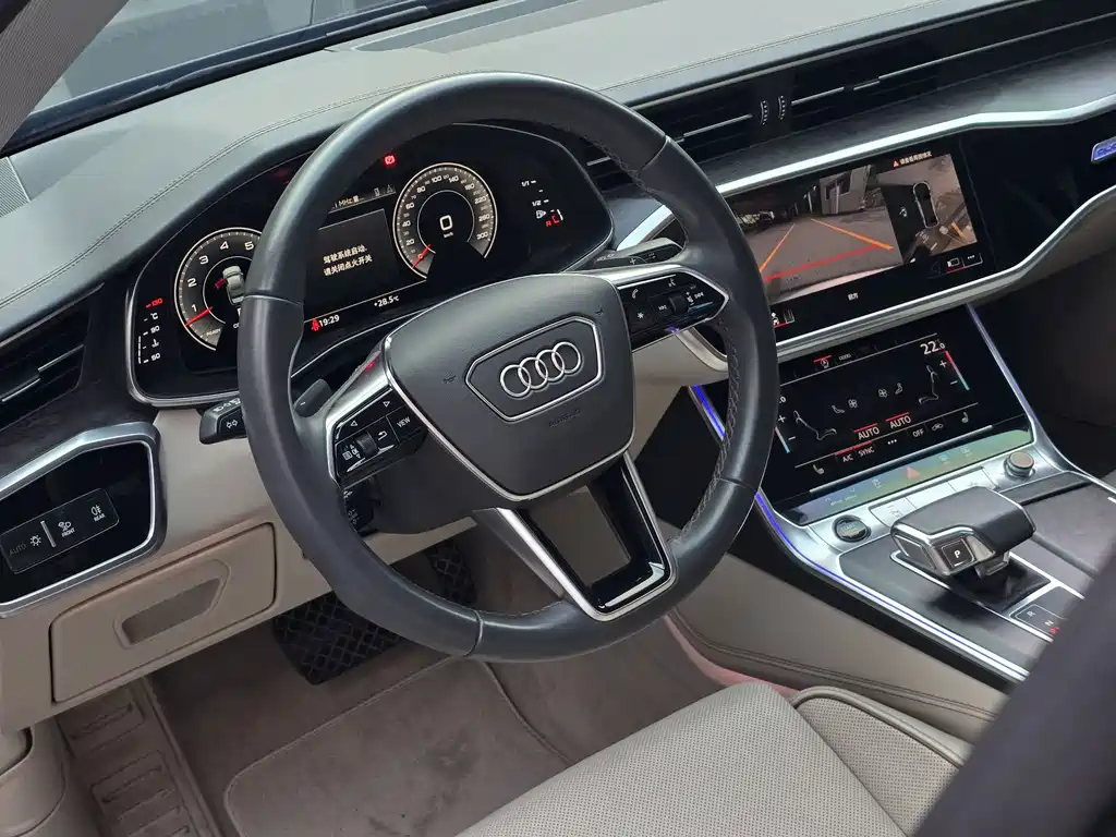 Audi A6L 2022 — фото 19