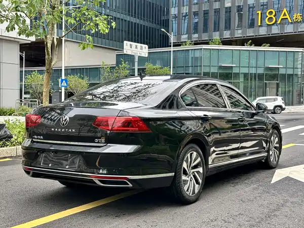 Volkswagen Magotan PHEV 2021